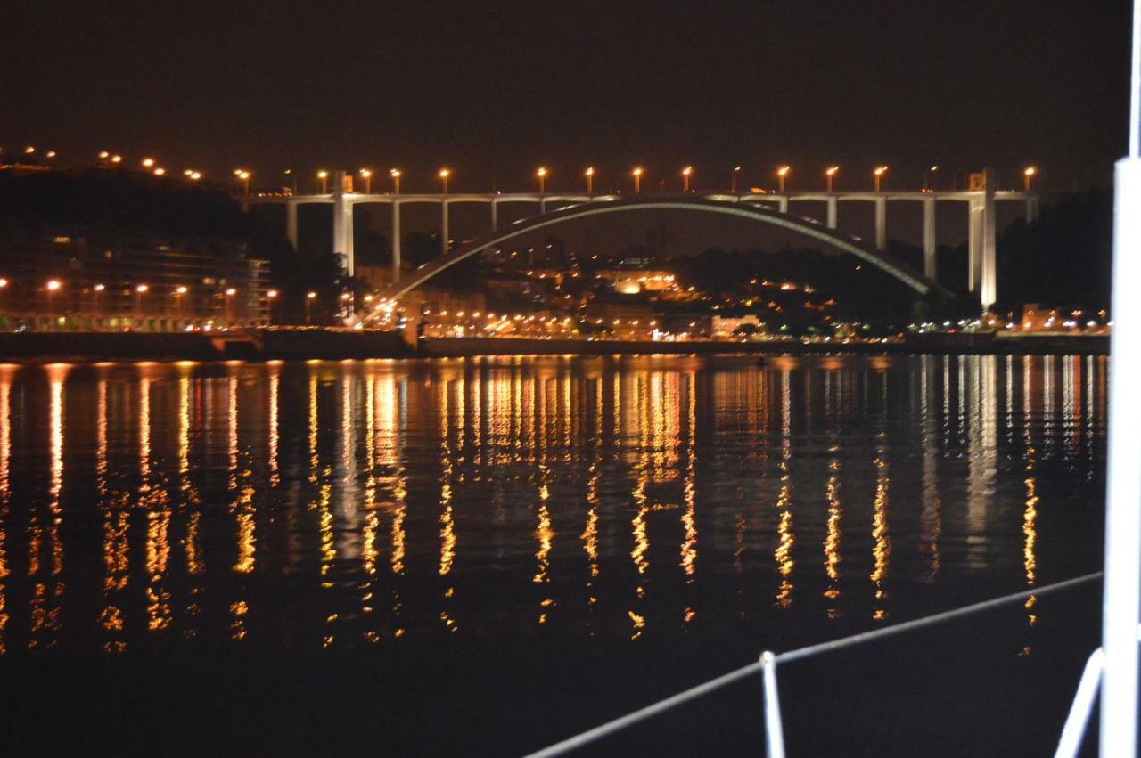Noite A Bordo C/Pa Em Veleiro -Rio Douro Hotel Vila Nova de Gaia Exterior foto